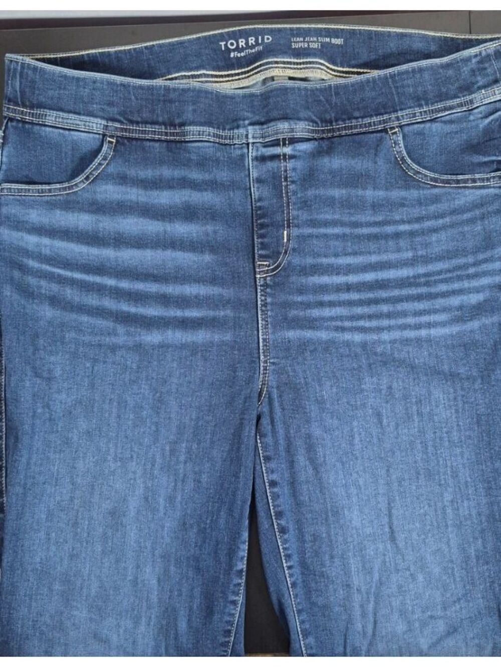 Torrid Size 2R Lean Jean Slim Boot Super Soft Stretch Jeans
